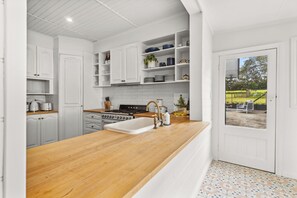 Private kitchen - The Elm at Red Hill: 4 BR, 3 BA House in Red Hill, Sleeps 8 (Red Hill)