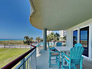 Outdoor dining - Beach Colony Resort East #1C | Pool, Beach, Gym, Tennis + More (Navarre Beach)