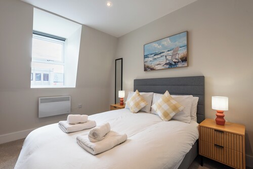 Stunning 1BR Flat Near Museum Quarter + Old Town