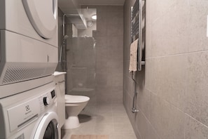 Apartment, 4 Bedrooms, Pets Not Allowed, Mountain View | Bathroom | Shower - Nyhem - Funäsdalens by (Funäsdalen)