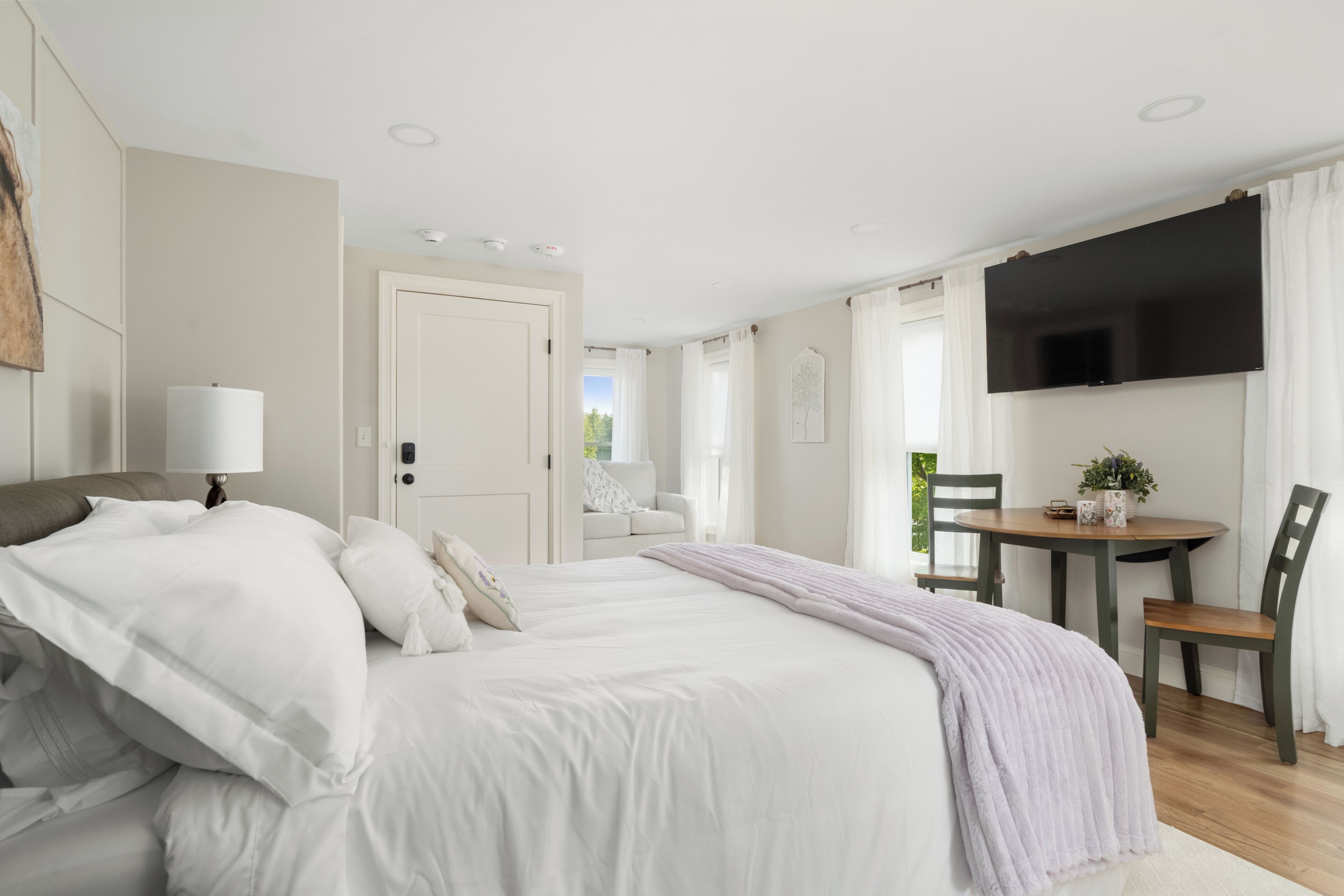 1 chambre, fer et planche à repasser, Wi-Fi gratuit, draps fournis