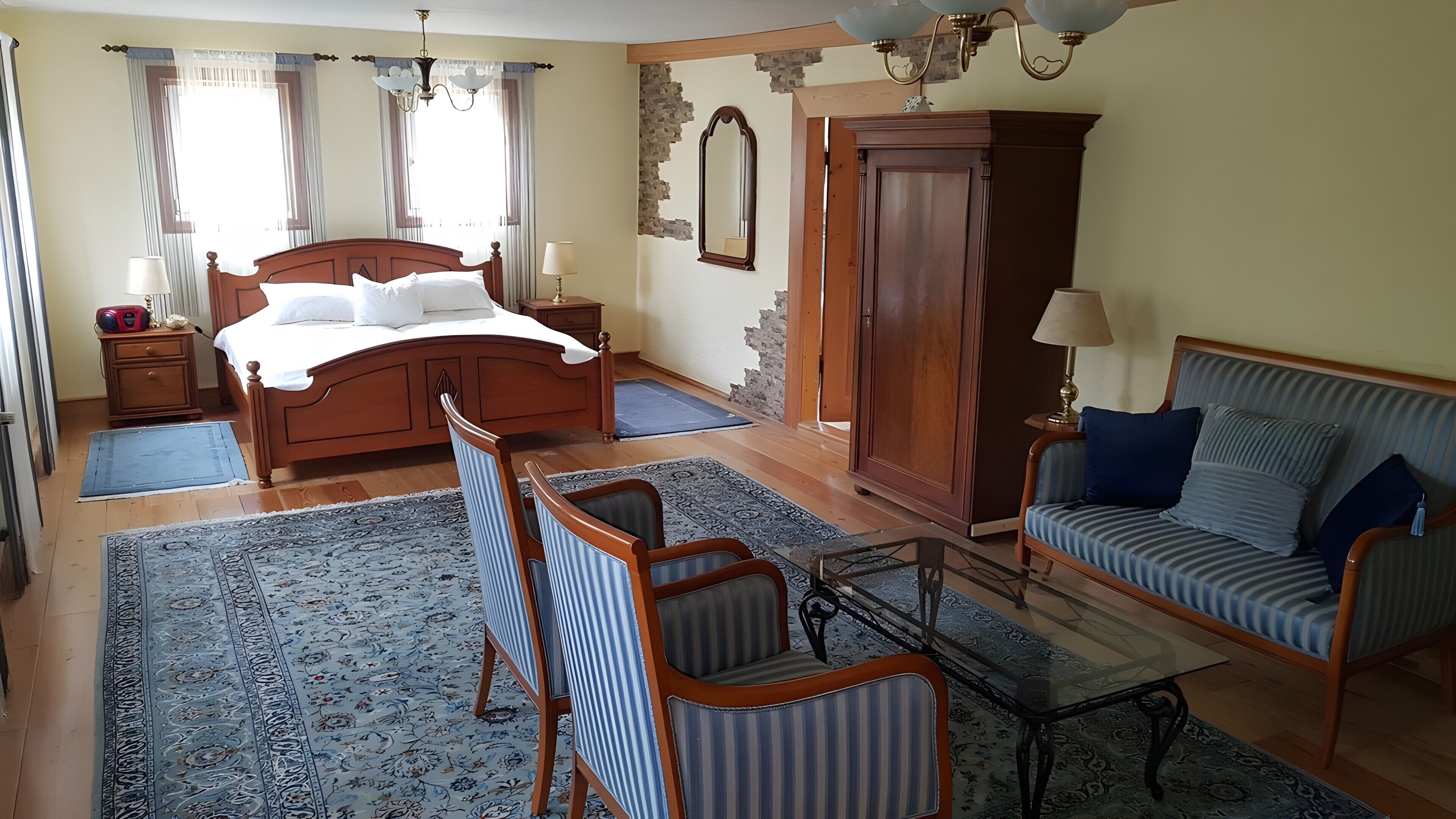5 Schlafzimmer, WLAN, Bettwäsche
