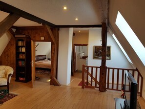 5 habitaciones, wifi y ropa de cama 