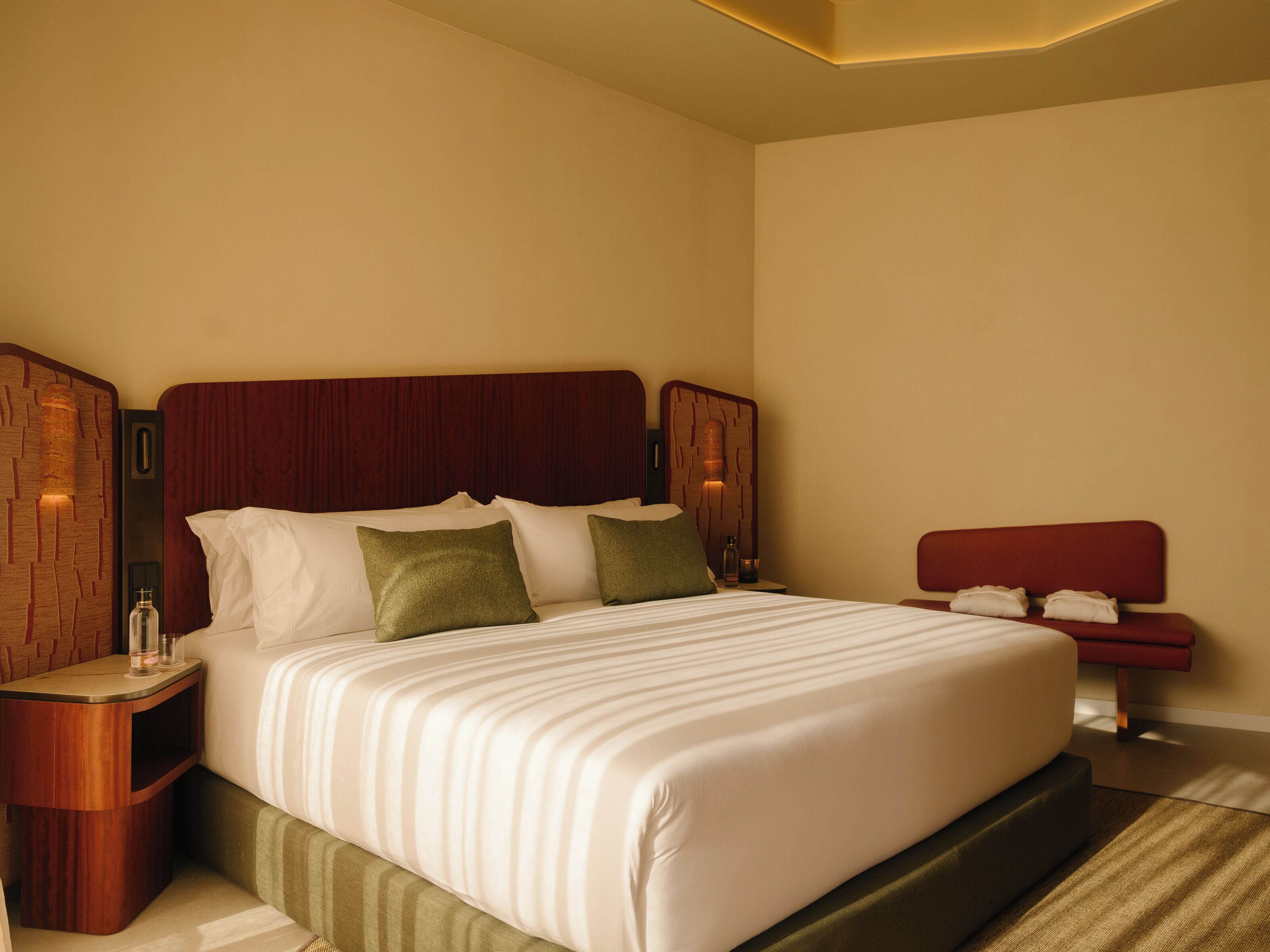 Ropa de cama de alta calidad, cubrecamas y colchones con pillow-top 