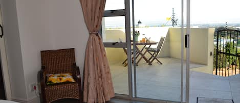 Apartment, 1 Schlafzimmer, barrierefrei, Raucher | Wohnzimmer