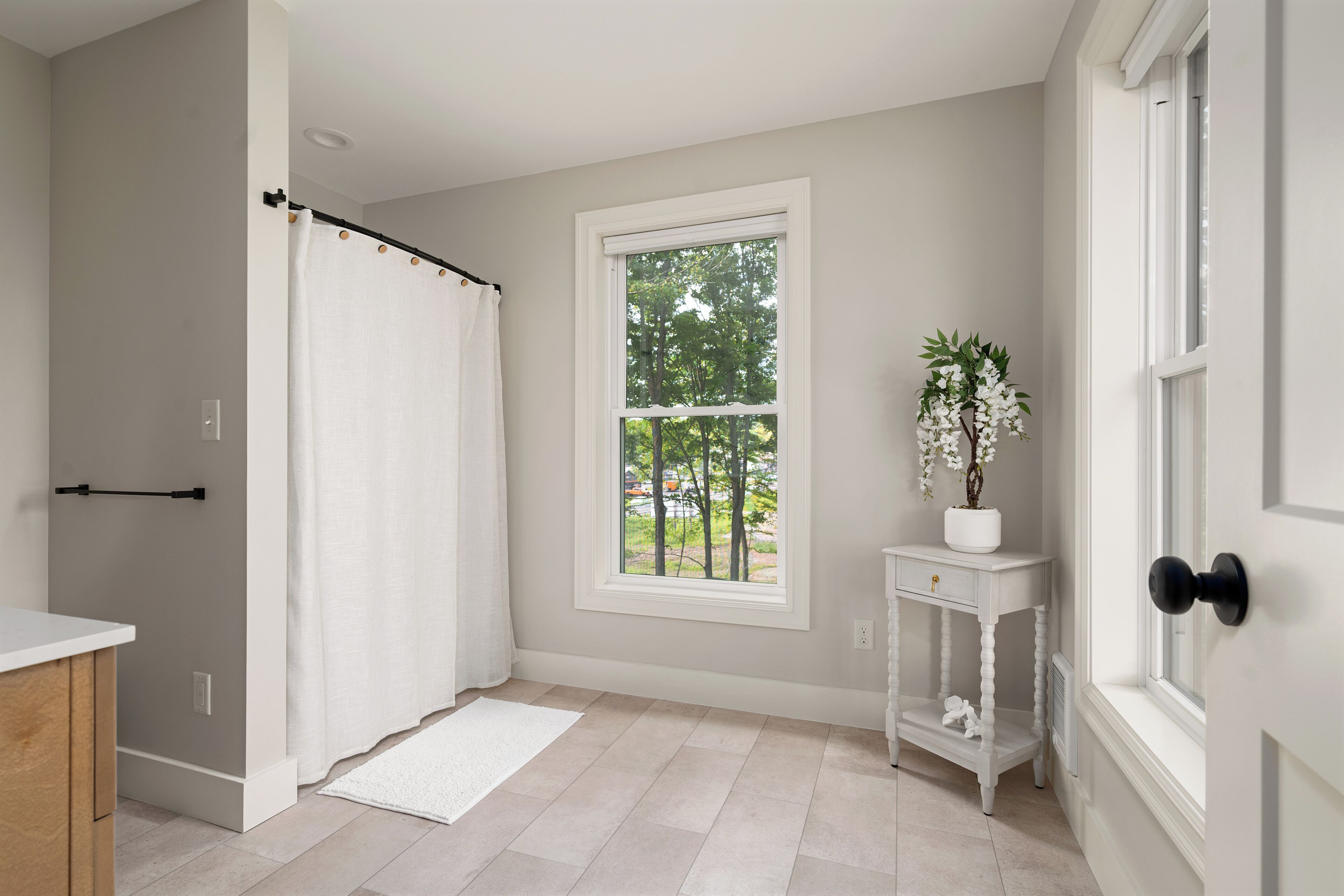 Shower, towels, soap, shampoo