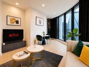 TV, escritórios
