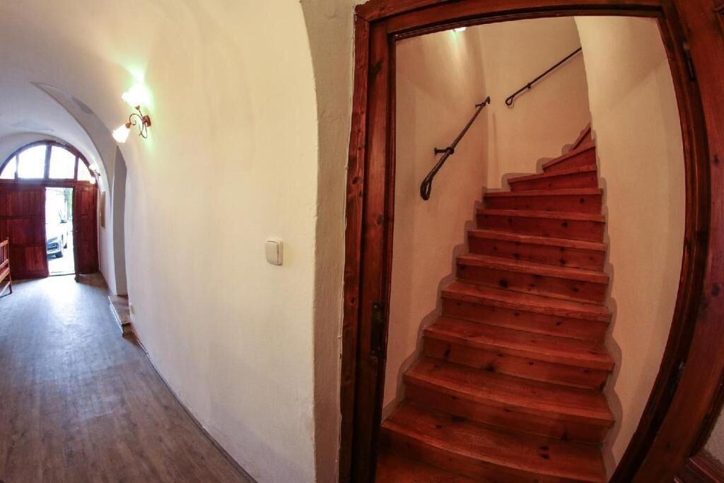 Classic Room, Non Smoking | Interior