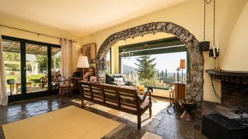 House | 3 bedrooms, Internet
