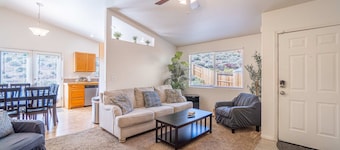 Large Group Escape 5 Beds Pets Welcome