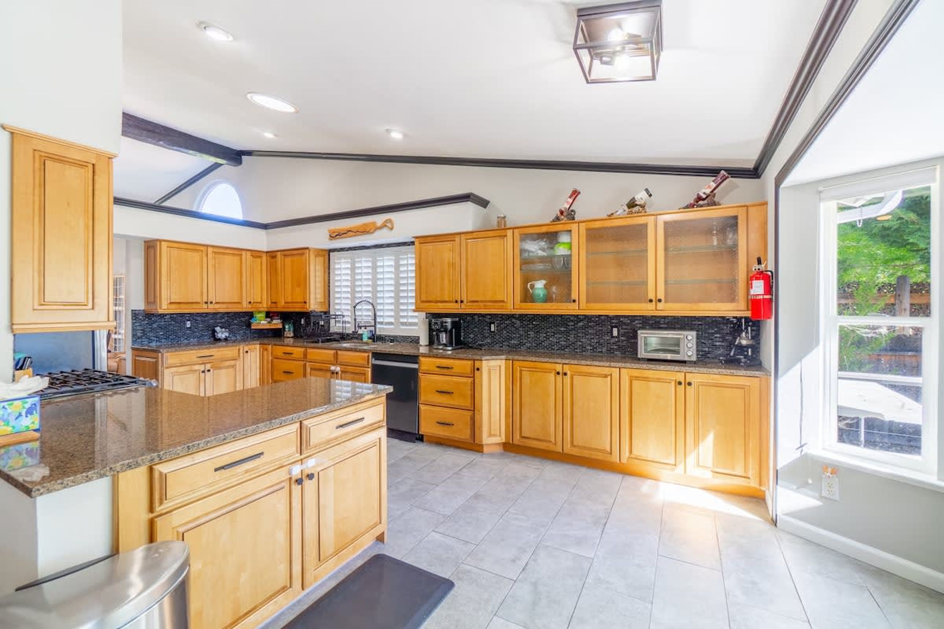 4 bedrooms