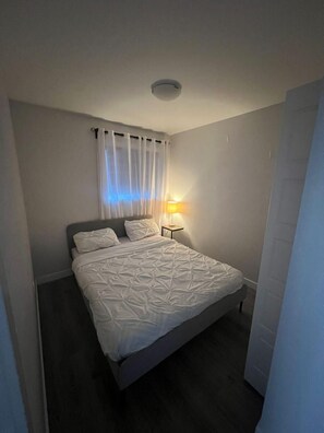 1 Schlafzimmer, Bügeleisen/Bügelbrett, WLAN, Bettwäsche