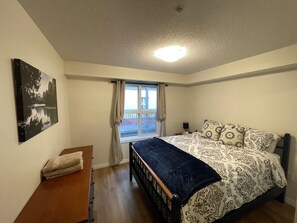 2 slaapkamers, een strijkplank/strijkijzer, gratis wifi, beddengoed