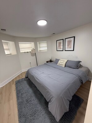2 bedrooms, WiFi, bed sheets