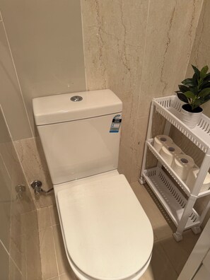 Hair dryer, towels, toilet paper - Separate private room In Sydney region (Hebersham)