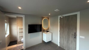 Chambre Deluxe double | Coffre-fort, accès au Wi-Fi (inclus)