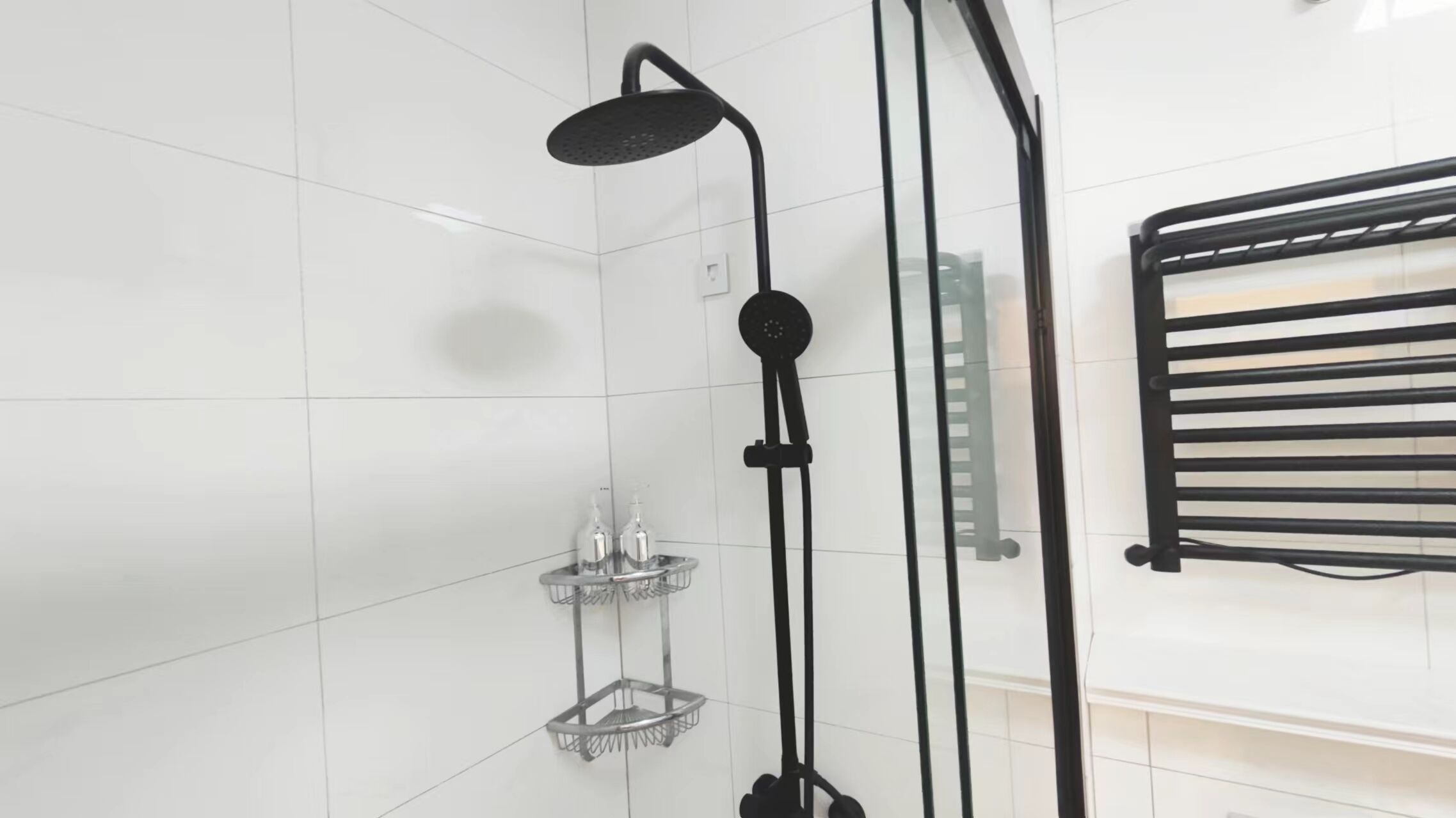 Comfort suite, uitzicht op de stad | Badkamer
