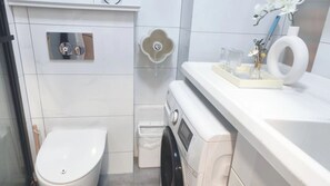 Suíte conforto, vista para a cidade | Banheiro