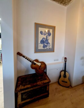 Interior - Apartment 'Stylish Time-out – Holiday' with Balcony, Wi-Fi and Air Conditioning (Hagenbüchach)