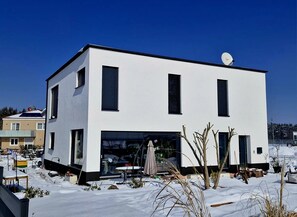 Exterior - Apartment 'Stylish Time-out – Holiday' with Balcony, Wi-Fi and Air Conditioning (Hagenbüchach)