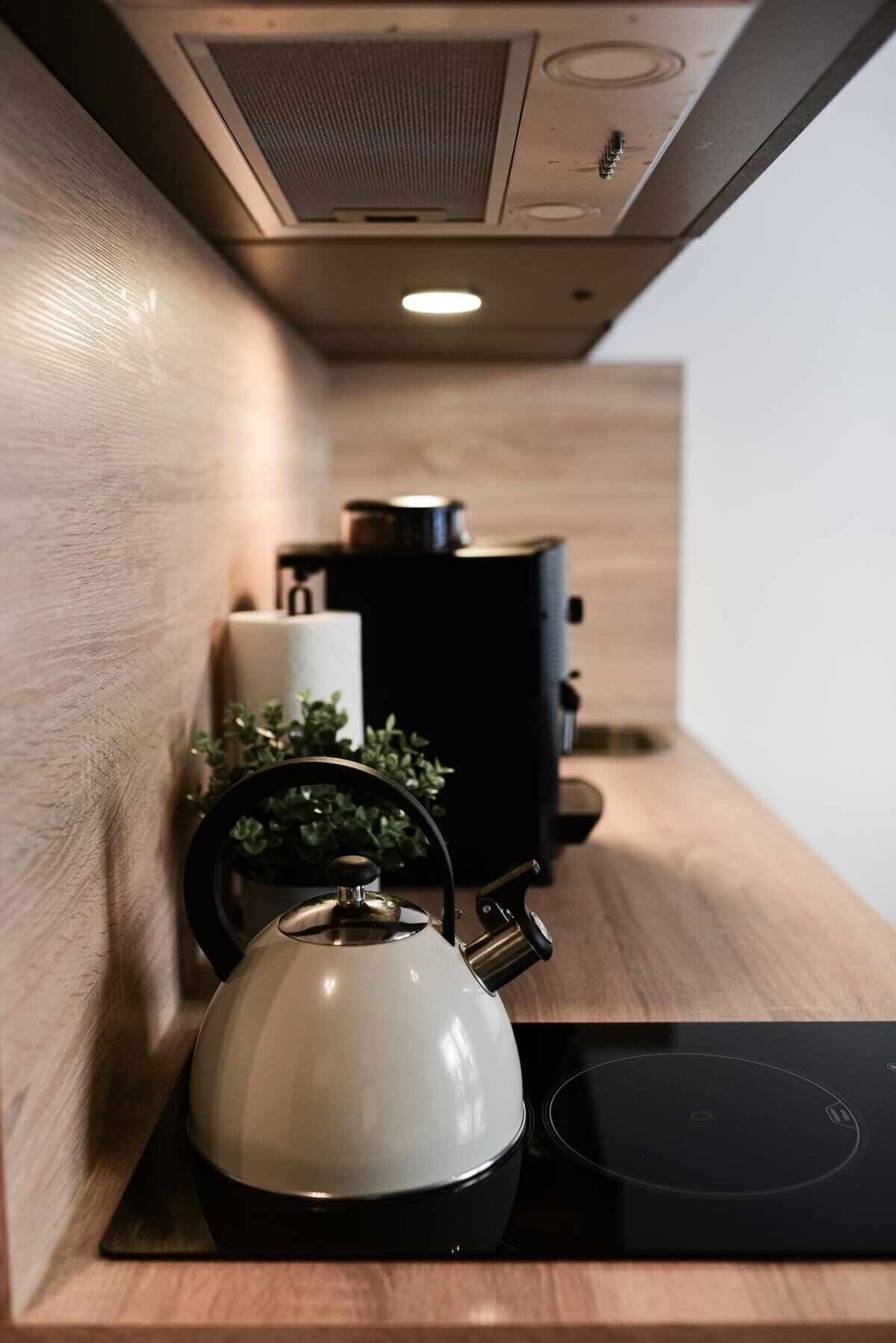 Kaffee und/oder Kaffeemaschine