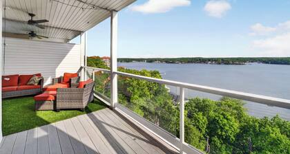 Emerald Bay 56 - 2 bdrm breathtaking views!