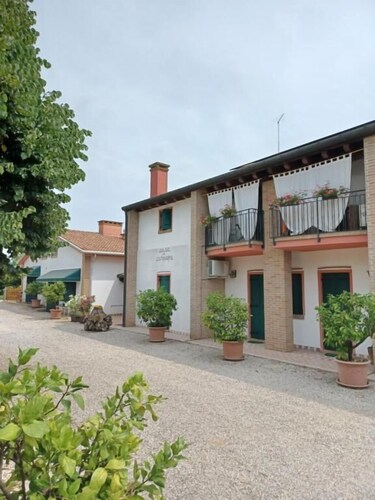 ALLOGGIO AGRITURISTICO ZAMBON