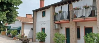 ALLOGGIO AGRITURISTICO ZAMBON
