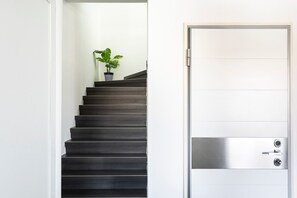 Interior - Apartment 'Al Galletto' with Shared Pool, Wi-Fi and Air Conditioning (Desenzano del Garda)
