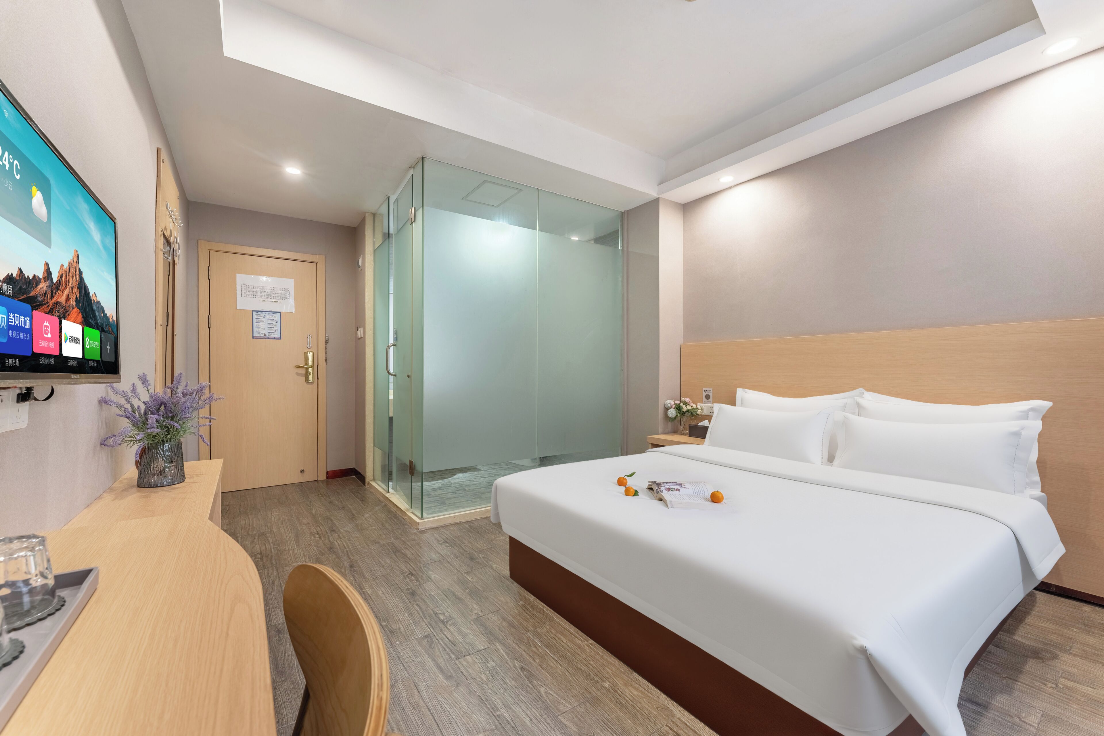 Kamar Single Superior | Meja kerja, ruang kerja ramah laptop, Wi-Fi gratis, dan seprai linen