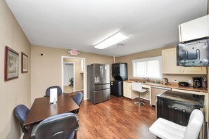 House | Private kitchen - Lofty Grace Home 2 (Richmond)