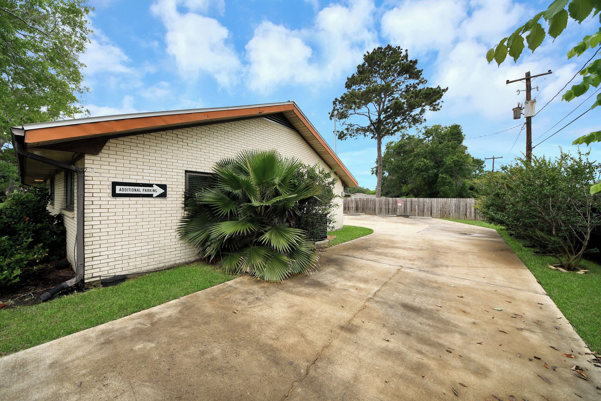 House | Property grounds