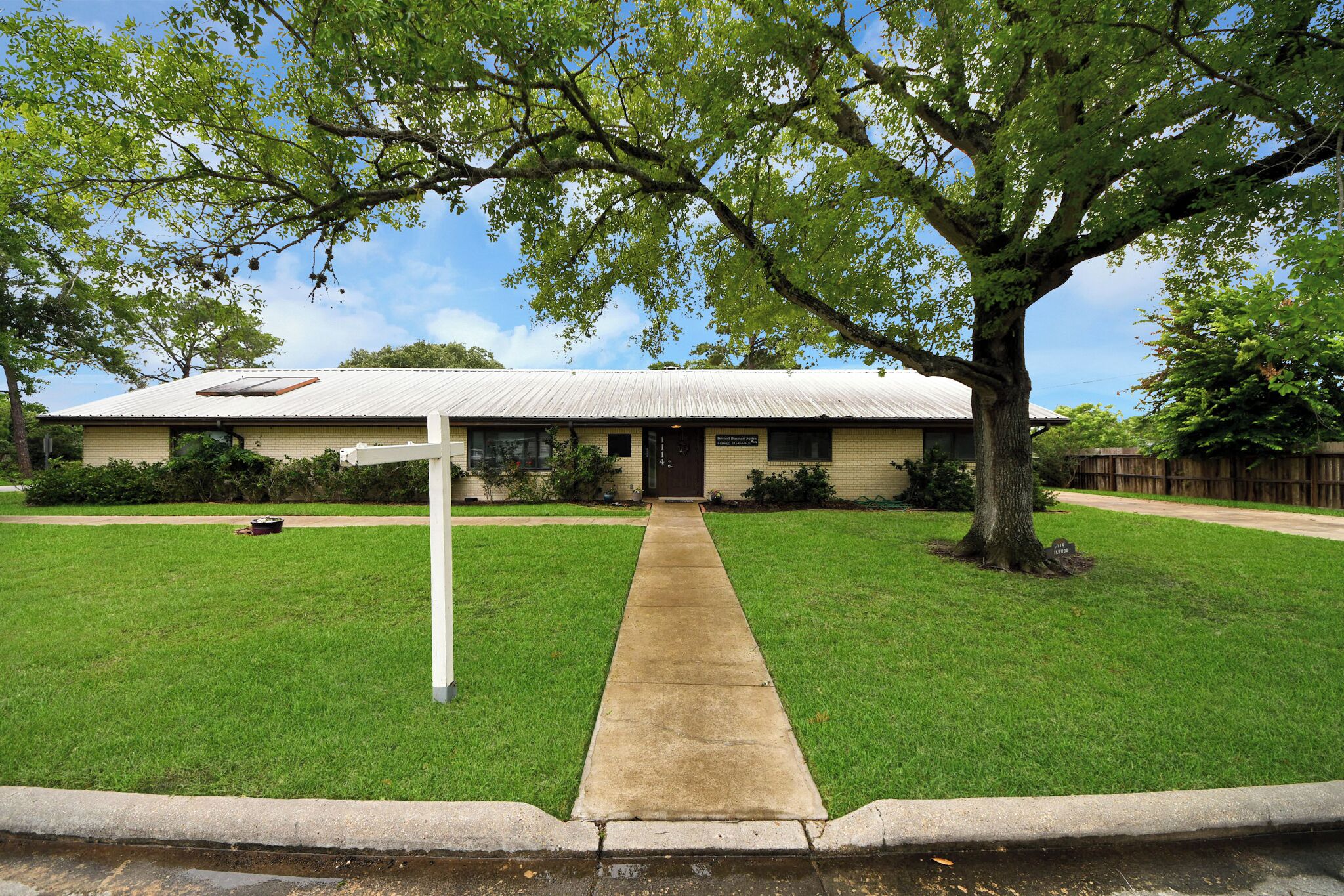 House | Exterior