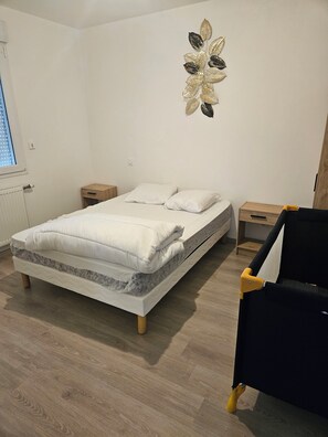 Bed sheets - Vrbo Property (Clairvaux-les-Lacs)