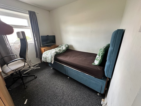 Shared Dormitory, 1 Bedroom