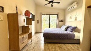 2 bedrooms, iron/ironing board, WiFi, bed sheets - Ocean view villa & plunge pool / 10 min Tamarindo (Santa Cruz)