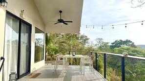 Outdoor dining - Ocean view villa & plunge pool / 10 min Tamarindo (Santa Cruz)