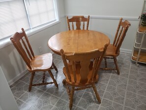 Dining - Pete's Place  (Tulsa)
