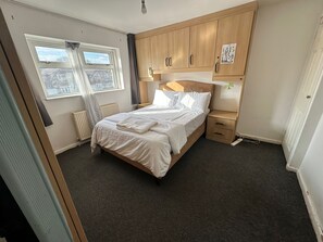 Gemeinsamer Schlafsaal, 1 Schlafzimmer