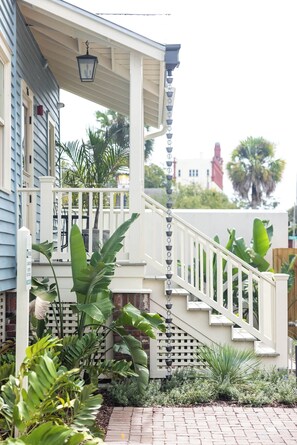 Exterior detail - Stylish Private Suite in Boutique Inn (St. Augustine)