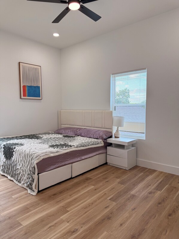 3 bedrooms, iron/ironing board, WiFi