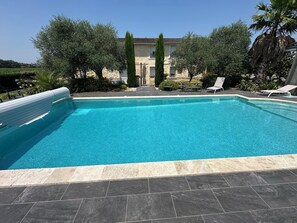 Pool - Splendid contemporary villa amidst vineyards on the outskirts of Bordeaux (saint louis de montferrand)