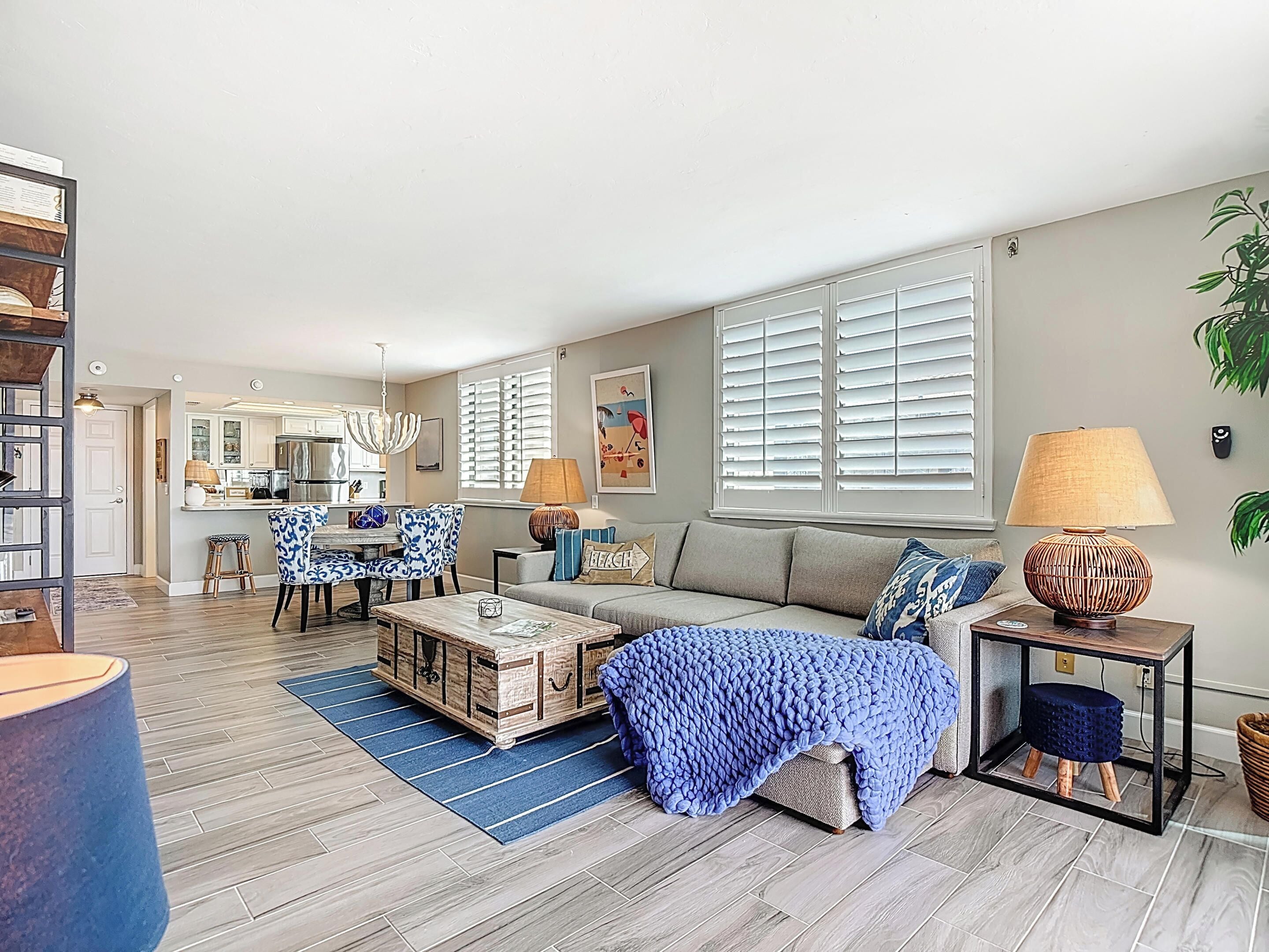 Condo (2 Bedrooms) | Tiện nghi, dịch vụ nơi lưu trú