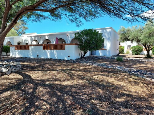 Cozy 2-bedroom Villa in marvelous Green Valley