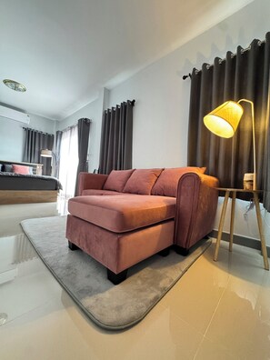 Living area - Your ultimate modern escape awaits at NS House. (Khlong Hae Subdistrict, Hat Yai District)