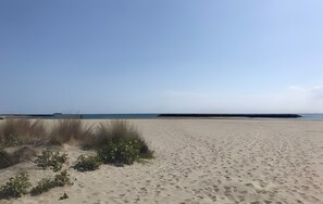 Una playa cerca