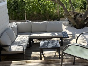 Terrace/patio - Mobile Home "Les Dunes" with Sea View, Private Terrace, and Air Conditioning (Agde)
