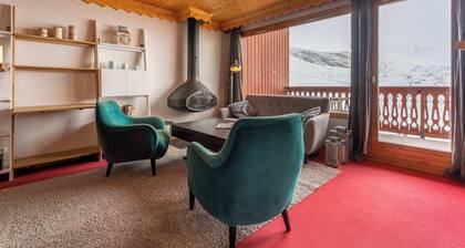 Residence lâHermine, Ski In-Out with WiFi in Val Thorens, âV7â by Versant Collection