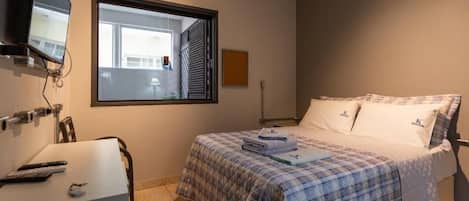 Standard Double Room, 1 Double Bed | Iron/ironing board, free WiFi