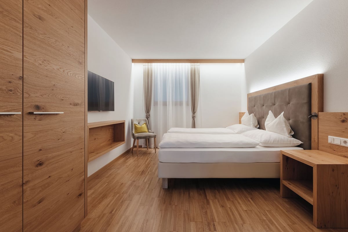 Coffres-forts dans les chambres, chambres insonorisées, Wi-Fi gratuit